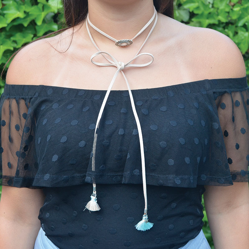 Choker | beige met kwastje