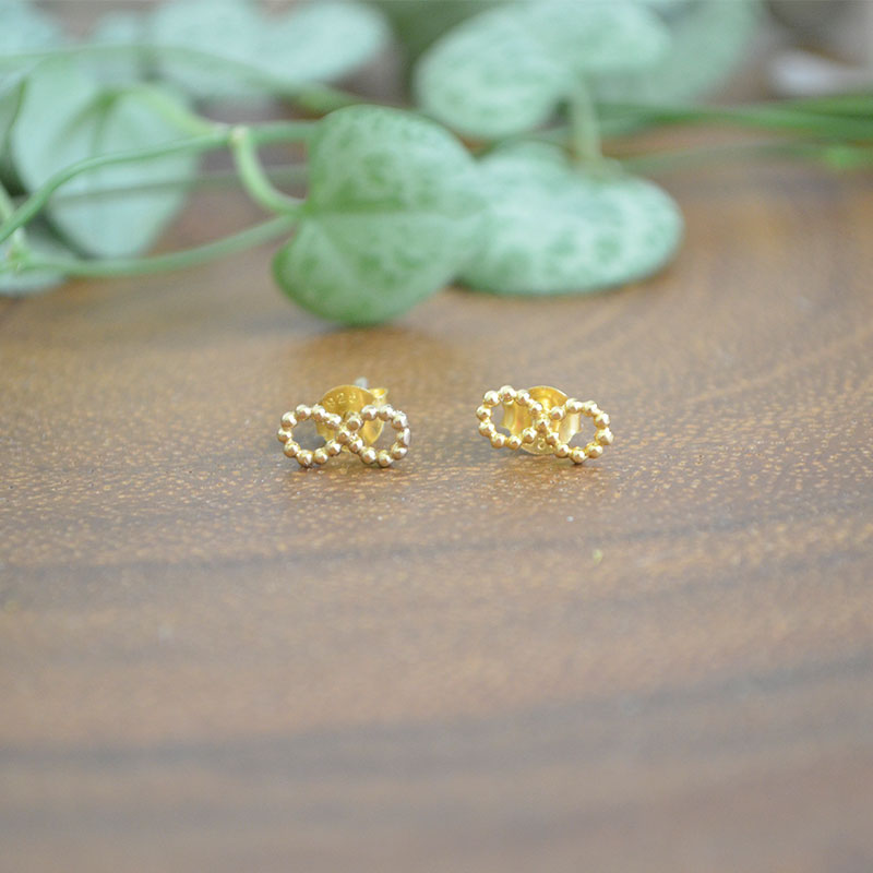 Oorbel infinity | verguld 925 zilver